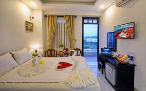 FULL HOUSE NHA TRANG HOTEL 3*