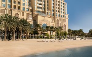 FOUR SEASONS RESORT AND RESIDENCES THE PEARL-QATAR 5*