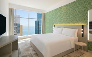 ELEMENT WEST BAY DOHA 5*
