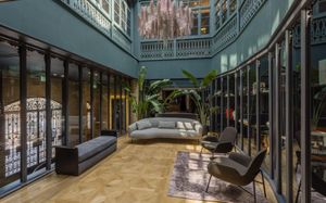 HOTEL PURIS MOEDANI 4*