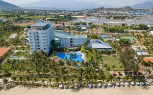 SAI GON NINH CHU RESORT 4*