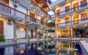 THE BLISS BY EPIC UNAWATUNA 3*