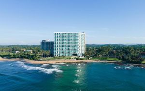 OCEANFRONT CONDOMINIUMS GALLE 4*