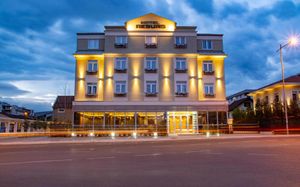 HOTEL RESURS 4*