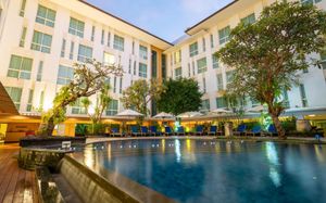BINTANG KUTA HOTEL 4*