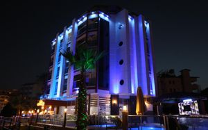CAPRICE BEACH 4*