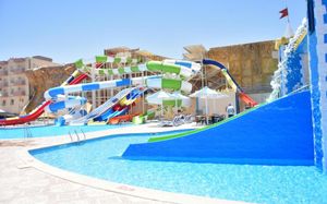 AMC ROYAL HOTEL & SPA 5*