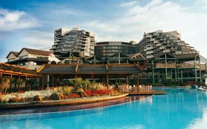 LIMAK LARA DE LUXE HOTEL & RESORT 5*