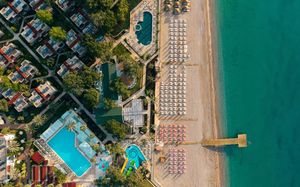 PIRATE`S BEACH CLUB HV-1