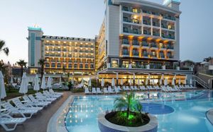 LUNA BLANCA RESORT & SPA 5*
