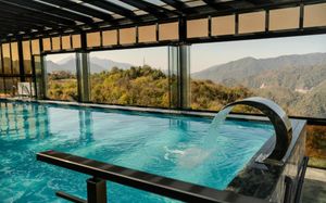 CHATEAU MILISI 4*
