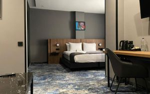 HOTEL SPLENDID TBILISI 4*