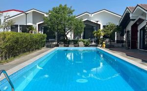 SANDY CLAY BUNGALOWS 3*
