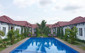 WHITE BOUTIQUE HOTEL RESIDENCES 4*