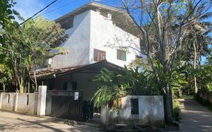 MELANIE'S HOUSE 3*