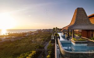 HOLIDAY INN RESORT BALI CANGGU 5*