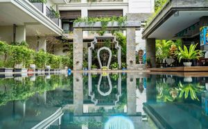 BAYON MODERN RESIDENCE 4*
