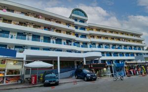 CARNIVAL 3*