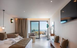 SAN ANTONIO BOUTIQUE HOTEL & SPA 4*