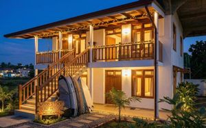 WIMAL WOOD STOCK SURF HOUSE (EX. WOOD STOCK SURF WELIGAMA) 3*