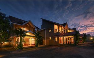 TREEHOUSE BLUE HOTEL & VILLAS 4*