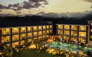 ELEMENTS BY ROSETTA 5*