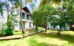 MAGIC SAND BEACH RESORT