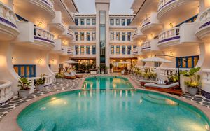 AZALEA BY STONE WOOD 3*