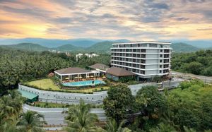 CLOUD9 SAROVAR PREMIERE 5*