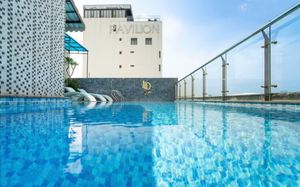 DELICATE BEACH HOTEL 3*