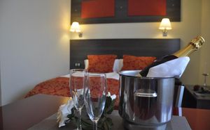 SAFARI APARTHOTEL 2*
