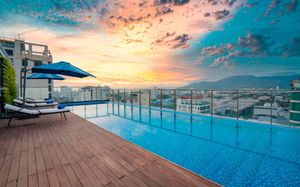 CN PALACE BOUTIQUE HOTEL DANANG 4*