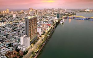 WINK ICON HOTEL DANANG RIVERSIDE - LUXURY SUITES (EX. WINK ICON HOTEL DANANG RIVERSIDE) 5*