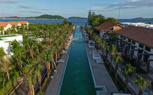 ROYAL BEACH RESORT AND RESIDENCE BY EHM