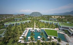 RIVIERA DELUXE CAM RANH RESORT 5*