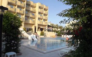 SIRIUS HOTEL 4*