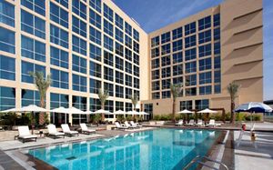 YAS PLAZA CIRCUIT 3*