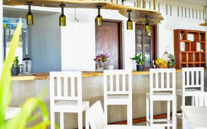 THE BLUE CRAB BEACH 2*