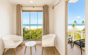 AVYANNA GULHI BEACH HOTEL 4*