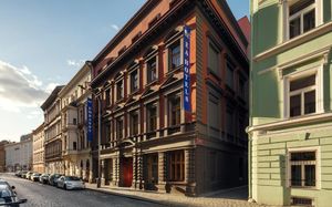 EMBASSY PRAGUE 4*