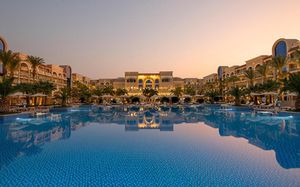 PREMIER LE REVE HOTEL & SPA 5*
