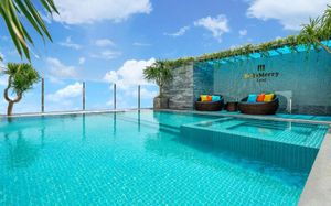 BELLA MERRY HOTEL DANANG 4*