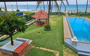 ANJAYU VILLA 3*