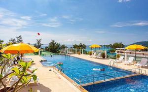 BAUMANCASA KARON BEACH RESORT 3*