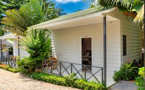 PHU VAN BUNGALOW 3*