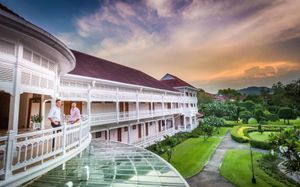 CENTARA GRAND BEACH RESORT & VILLA HUA HIN (EX. SOFITEL CENTARA GRAND RESORT)  5*