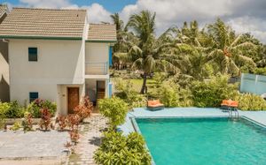 THE SULTANATE LAAMU 3*