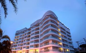 NOVA SUITES PATTAYA BY COMPASS HOSPITALITY (EX. AMARI NOVA SUITES) 4*