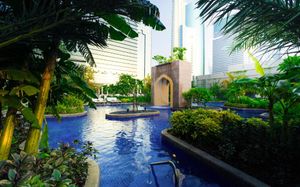 CONRAD DUBAI 5*