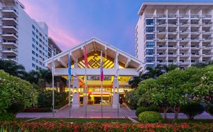 J HOTEL (EX. AZURE RESORT; YUHAI INTERNATIONAL) 4*